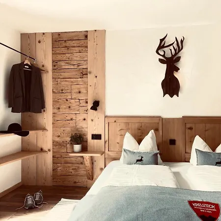 Kreuzeck - Dein Gluecksplatz Am Lech *