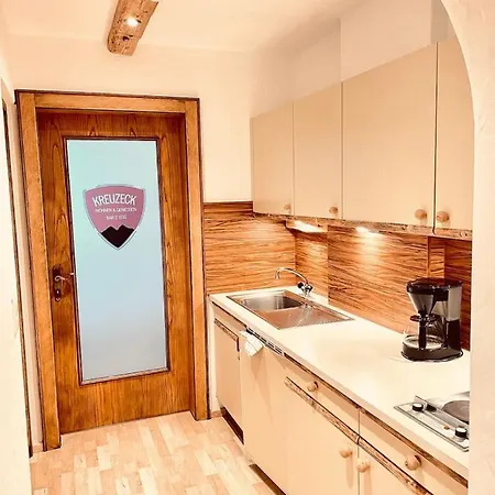 Kreuzeck - Dein Glücksplatz Am Lech * Weissenbach am Lech