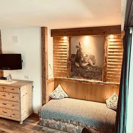 Hotel Kreuzeck - Dein Glücksplatz Am Lech *