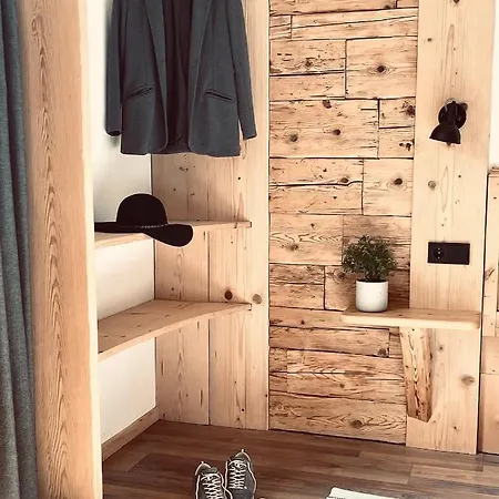 Kreuzeck - Dein Gluecksplatz Am Lech Weissenbach am Lech