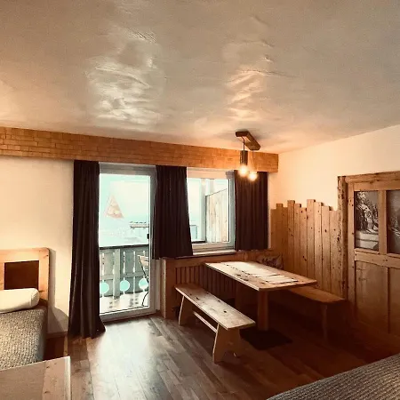 Kreuzeck - Dein Glücksplatz Am Lech Weissenbach am Lech