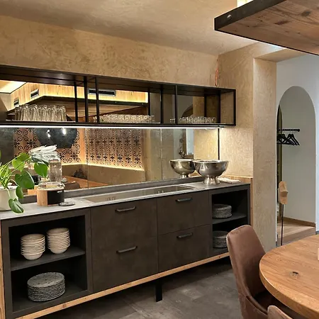 Hotel Kreuzeck - Dein Gluecksplatz Am Lech *