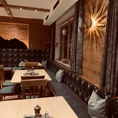 Kreuzeck - Dein Glücksplatz Am Lech *