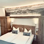 Kreuzeck - Dein Gluecksplatz Am Lech Вайссенбах-на-Лехе
