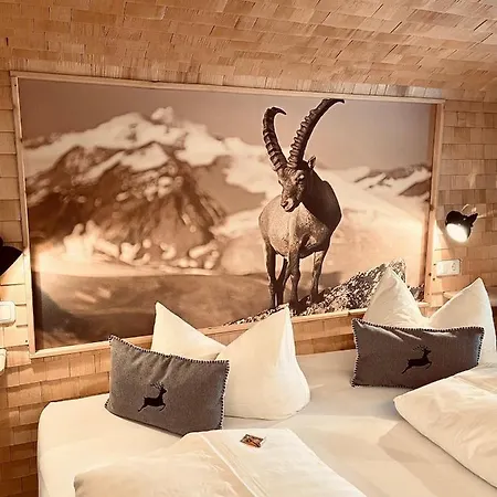 Kreuzeck - Dein Gluecksplatz Am Lech Hotel