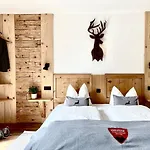 Kreuzeck - Dein Gluecksplatz Am Lech Weissenbach am Lech