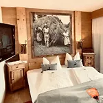 Hotel Kreuzeck - Dein Gluecksplatz Am Lech