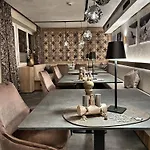 Hotel Kreuzeck - Dein Gluecksplatz Am Lech *